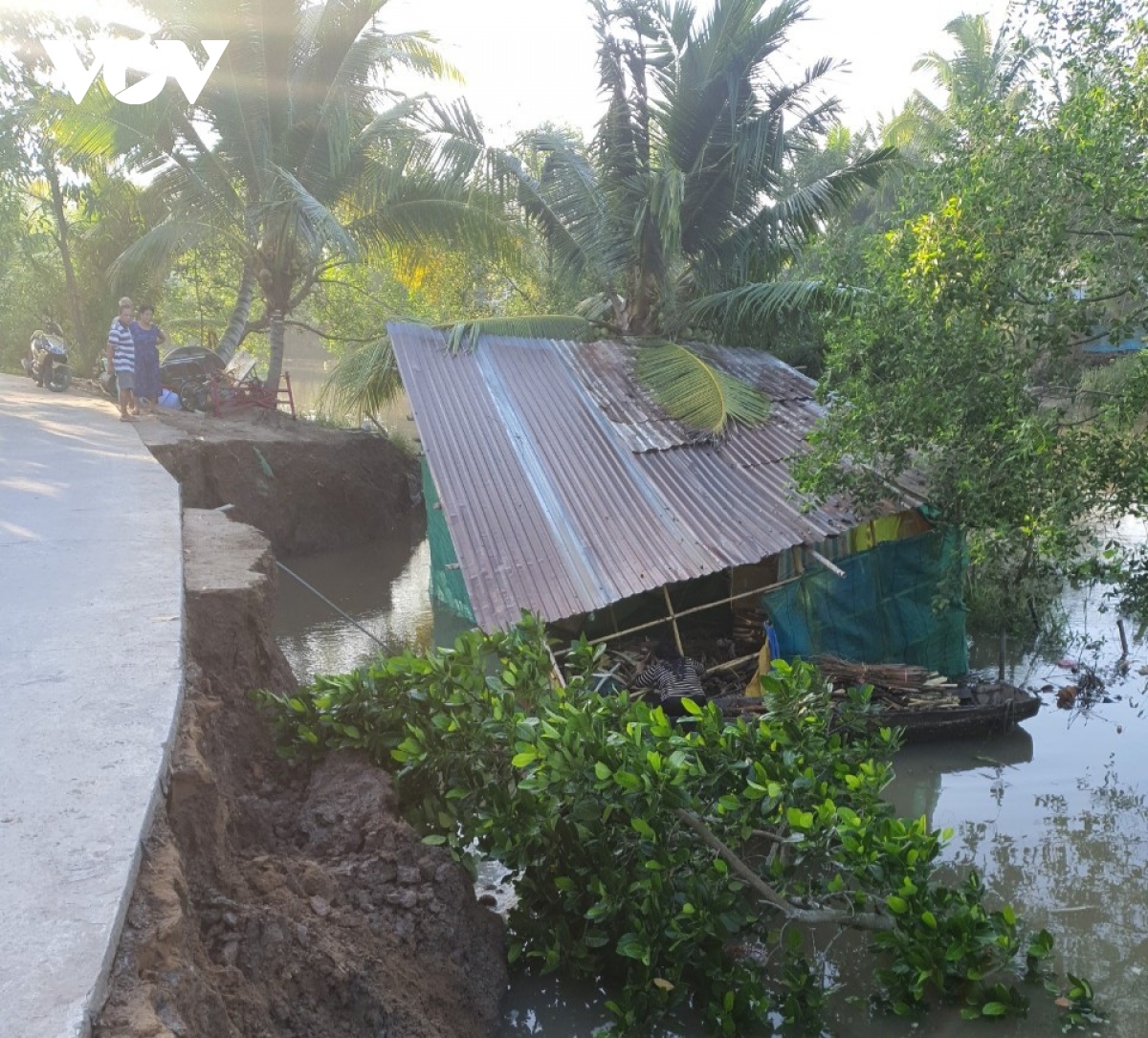 sat lo nghiem trong tai hau giang, nhieu nha dan nguy co do sup hinh anh 3