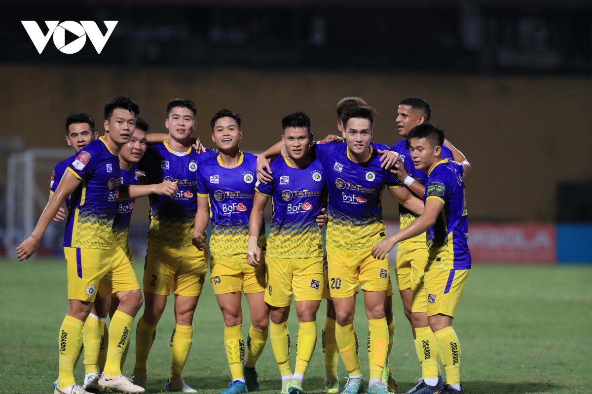 ket qua v-league 2023 tuan hai lap cong, ha noi fc giai con khat chien thang hinh anh 1