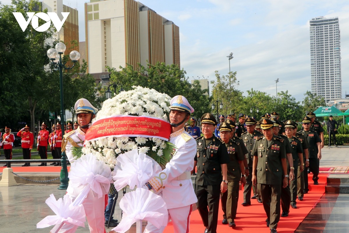 Kỷ niệm 76 năm ngày Thương binh - Liệt sĩ tại Campuchia