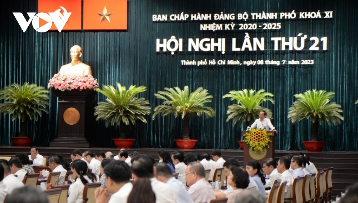 tp.hcm thuc hien nghi quyet 98 voi y chi, ban linh nhu tung chong covid-19 hinh anh 2