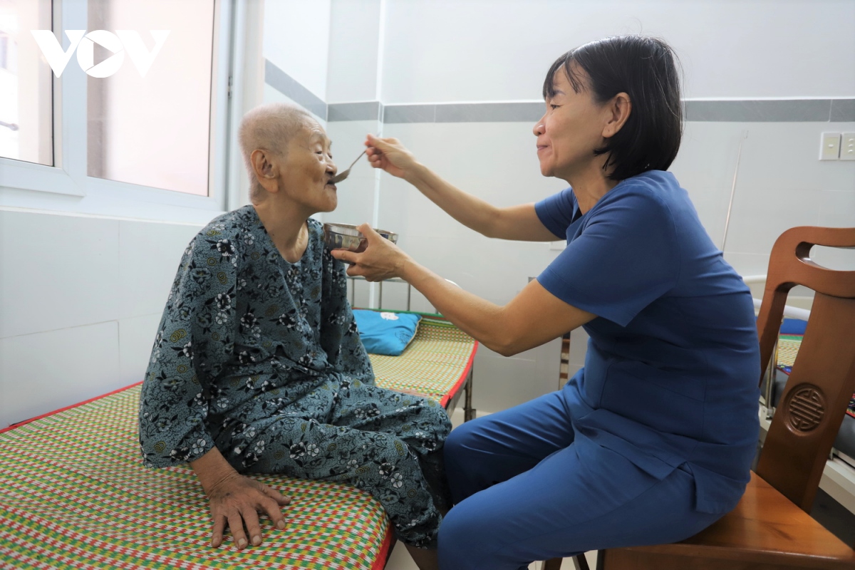 “Chúng tôi chăm sóc người có công như ông bà, cha mẹ mình”