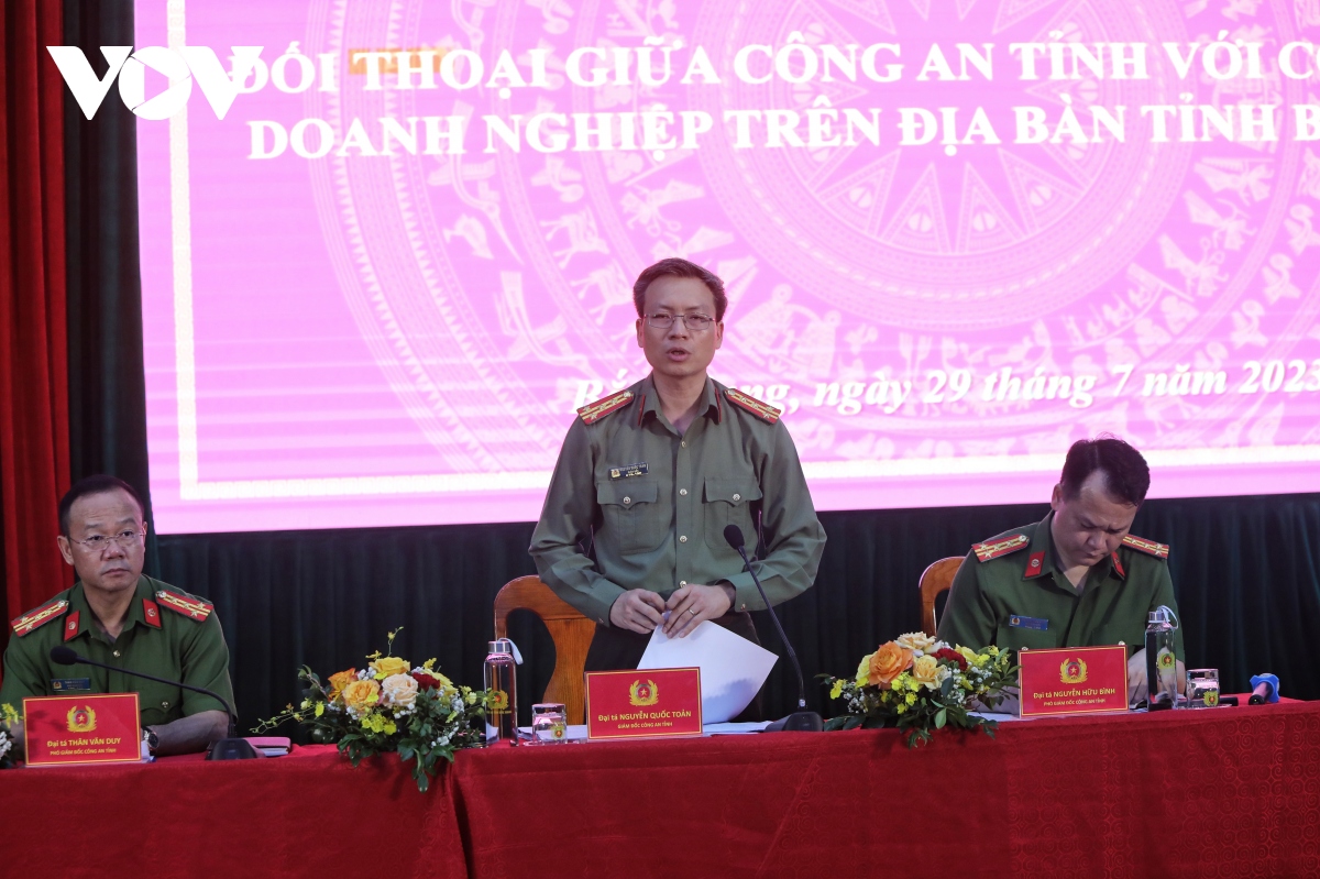 cong an bac giang doi thoai voi hon 100 doanh nghiep hinh anh 4