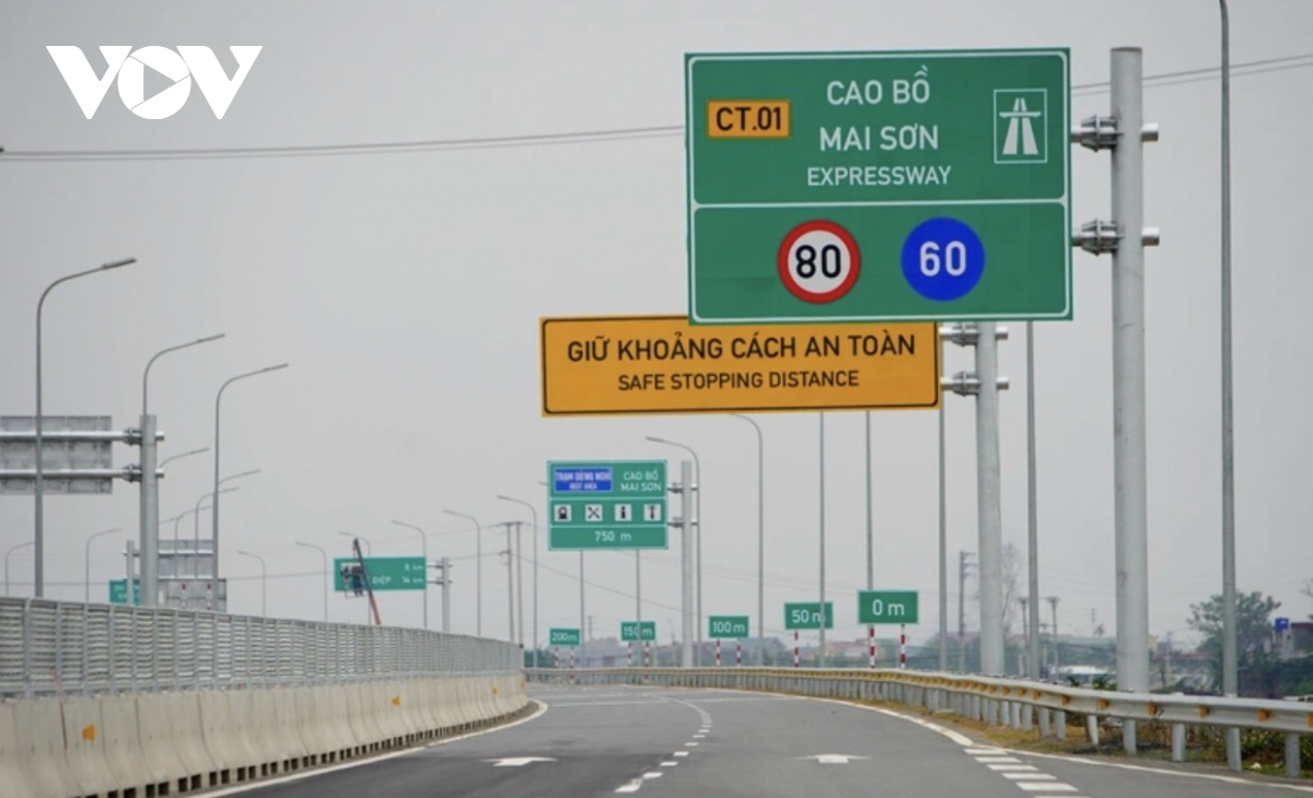 Cao tốc vừa thông xe giới hạn 80 km/h, QL1 cho chạy 90 km/h