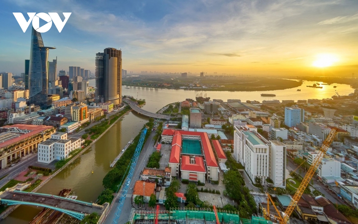 What does Vietnamese economy look like in first seven months of 2023?
