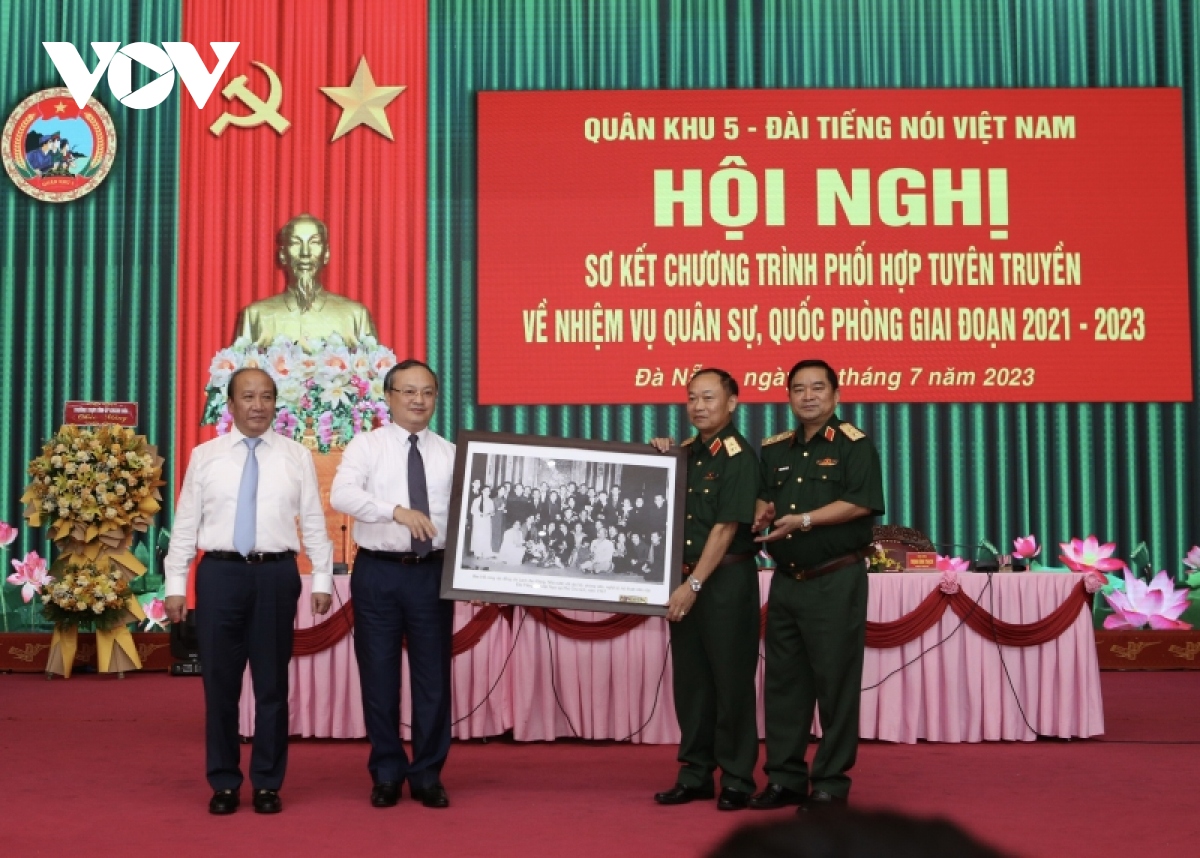 vov góp phần phản ánh sâu đậm, tô đẹp hình ảnh bộ đội cụ hồ hình ảnh 13 vov gop phan phan anh sau dam, to dep hinh anh bo doi cu ho hinh anh 13