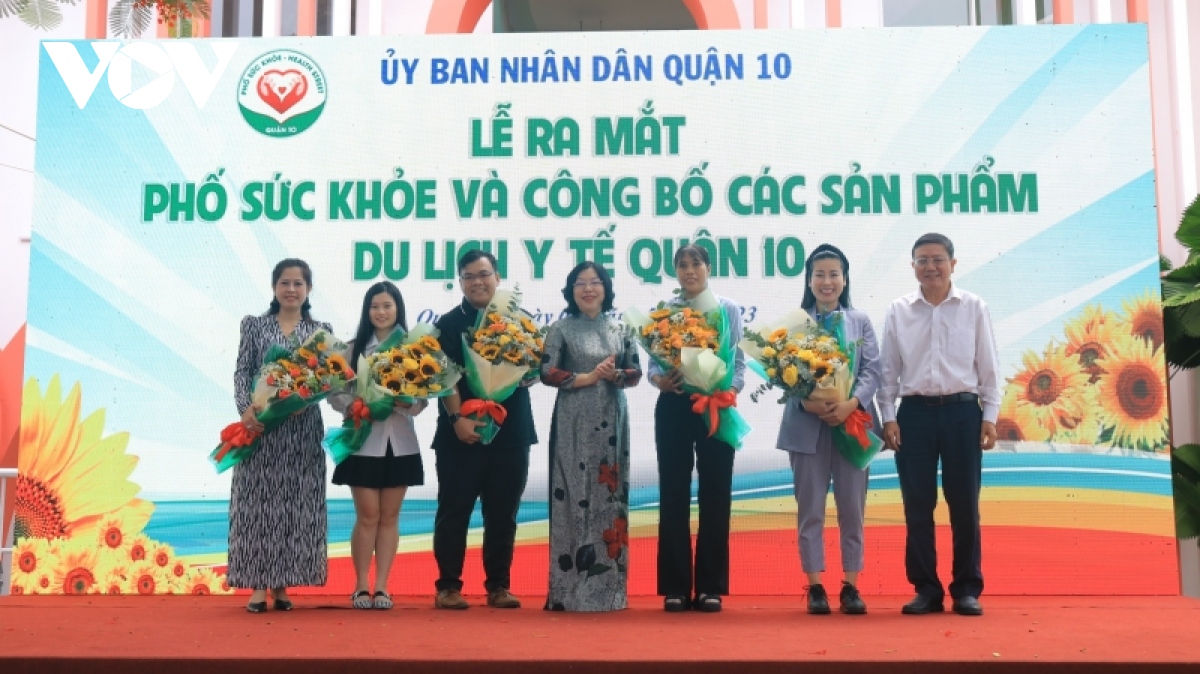 tp.hcm co pho suc khoe dau tien o quan 10 hinh anh 2