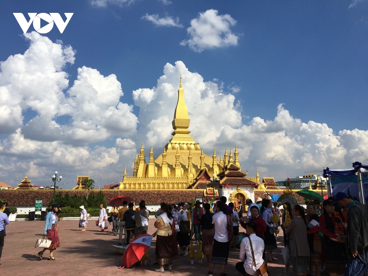 Việt Nam đứng thứ hai về lượng khách du lịch đến Lào