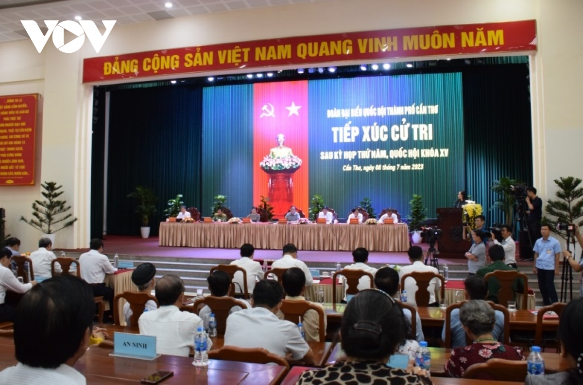 thu tuong pham minh chinh tra loi nhieu van de ma cu tri can tho quan tam hinh anh 2