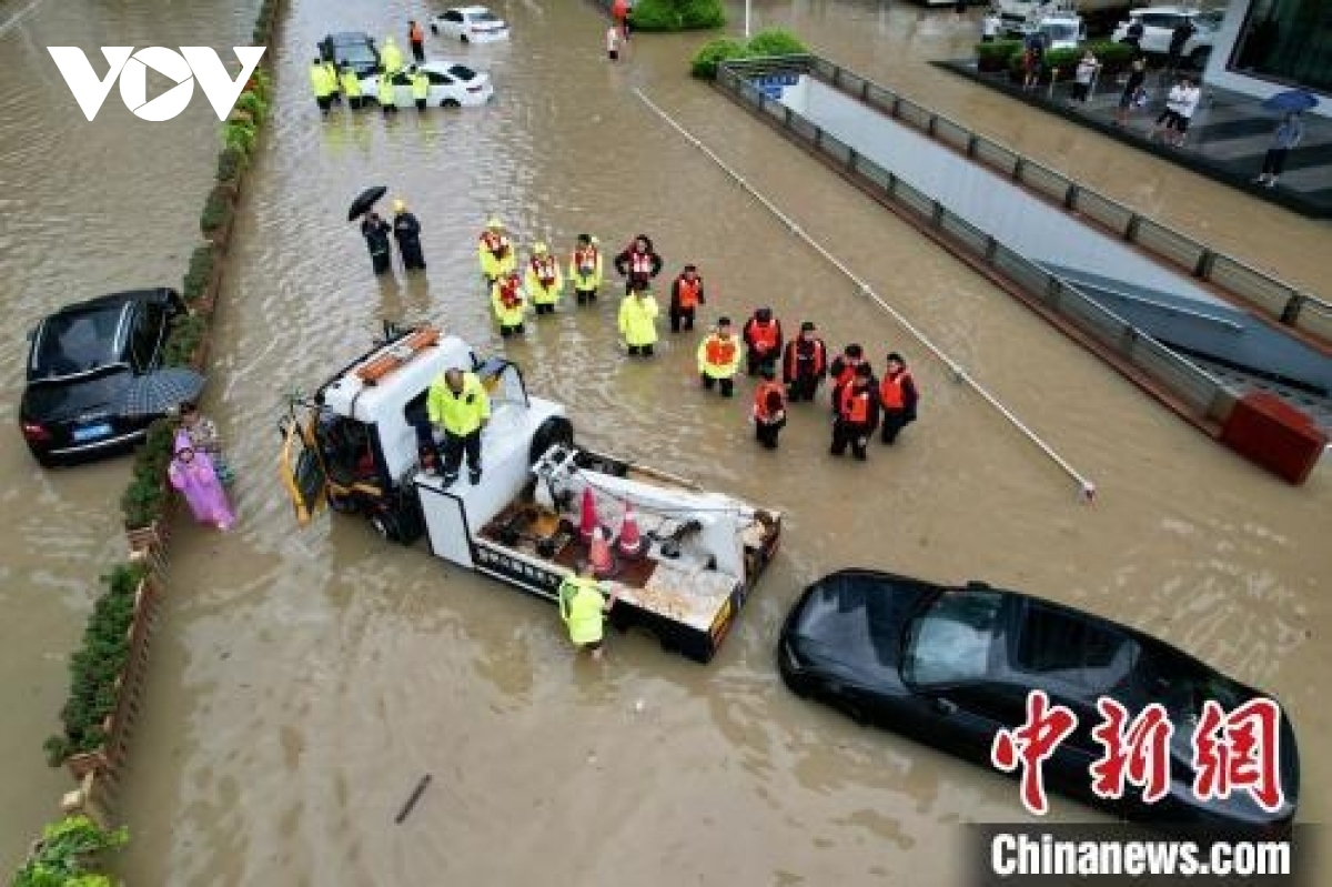 trung quoc ban bo canh bao mua lon cao nhat lan thu hai trong lich su hinh anh 1