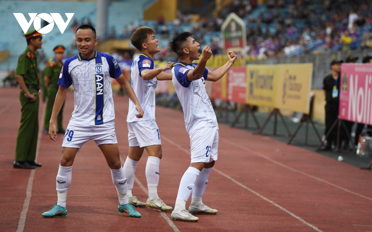 tuyen thu u23 viet nam toa sang giup slna danh bai ha noi fc hinh anh 10