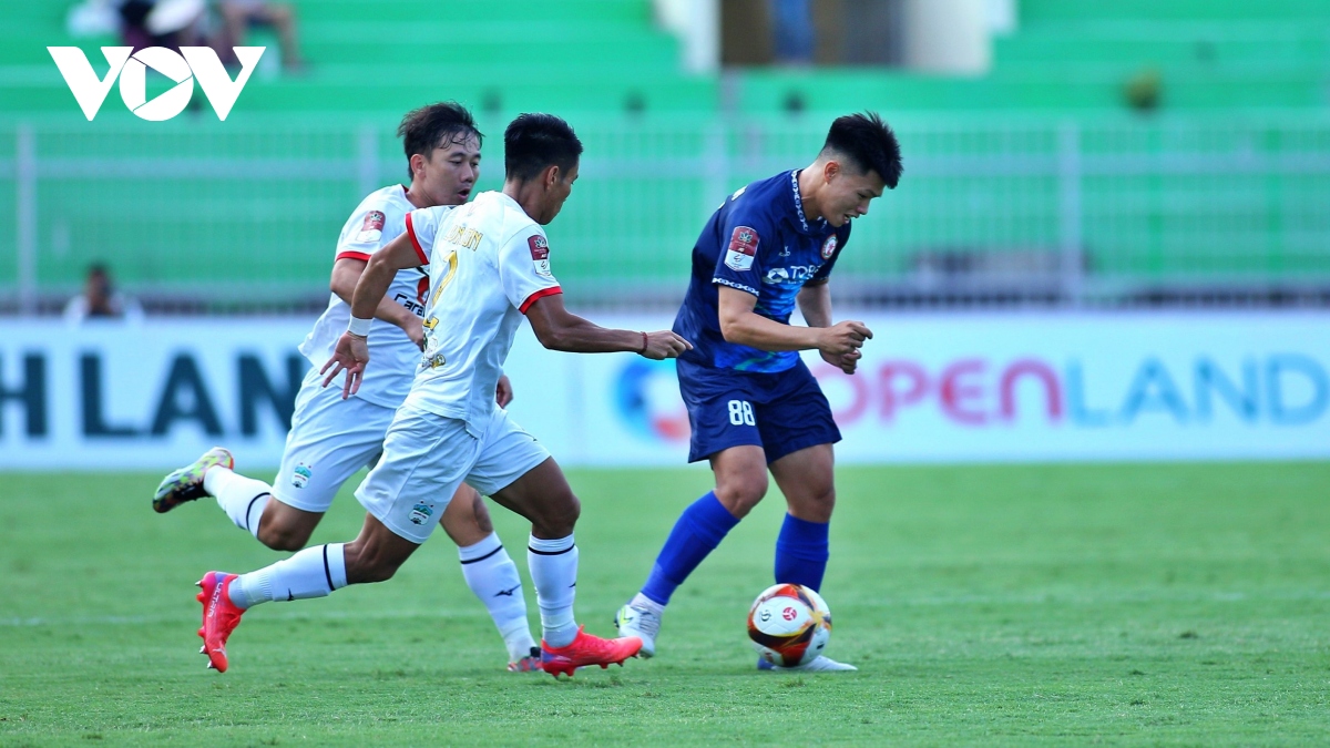 Kết quả vòng 13 V-League 2023: Cú đúp của Rafaelson giúp Bình Định "nhấn chìm" HAGL