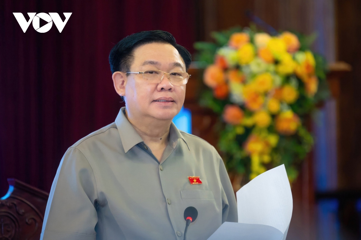 Chủ tịch Quốc hội chủ trì họp về dự thảo Luật Tổ chức Tòa án nhân dân (sửa đổi)