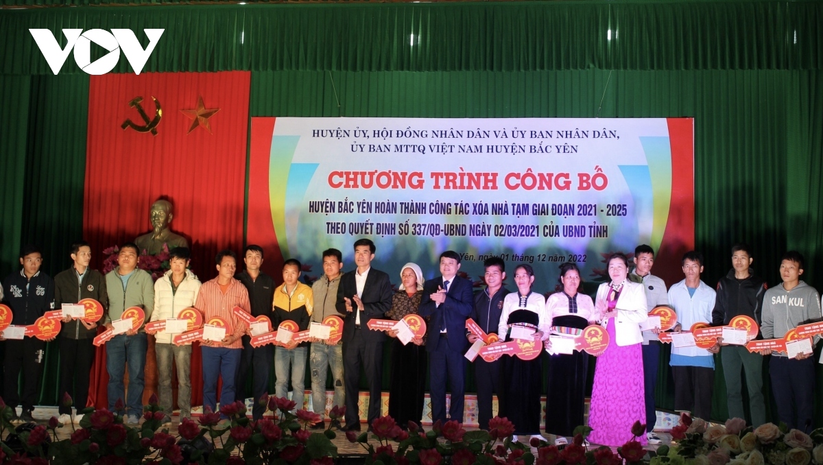 son la phan dau den nam 2025 khong con ho ngheo kho khan ve nha o hinh anh 3