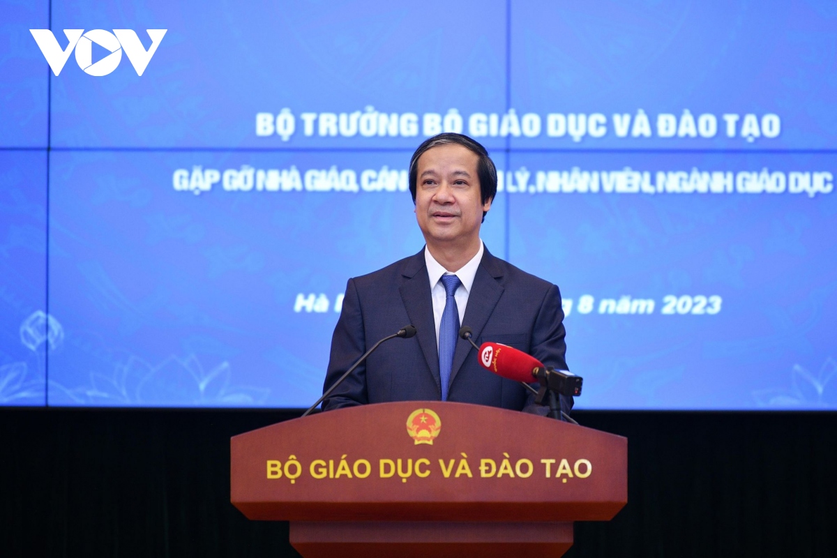 Bộ trưởng Bộ GD