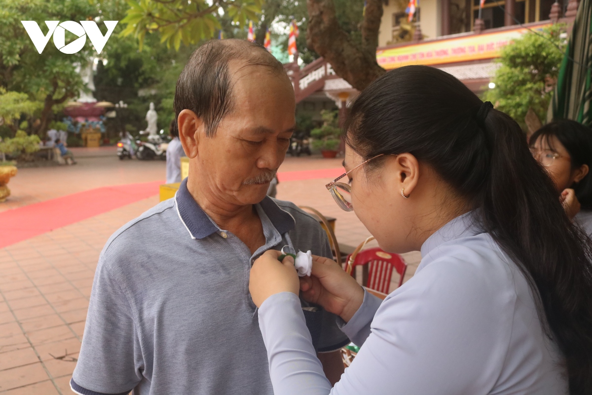 Dai le vu lan gan voi cac chuong trinh hieu hanh, an sinh xa hoi hinh anh 5