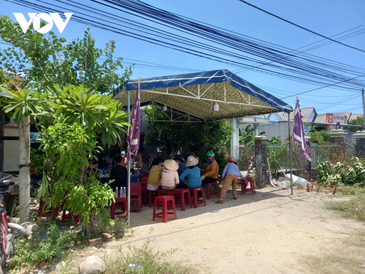 vu vo va 3 con tu vong tai khanh hoa bat giu khan cap nguoi chong hinh anh 2 vu vo va 3 con tu vong tai khanh hoa bat giu khan cap nguoi chong hinh anh 2
