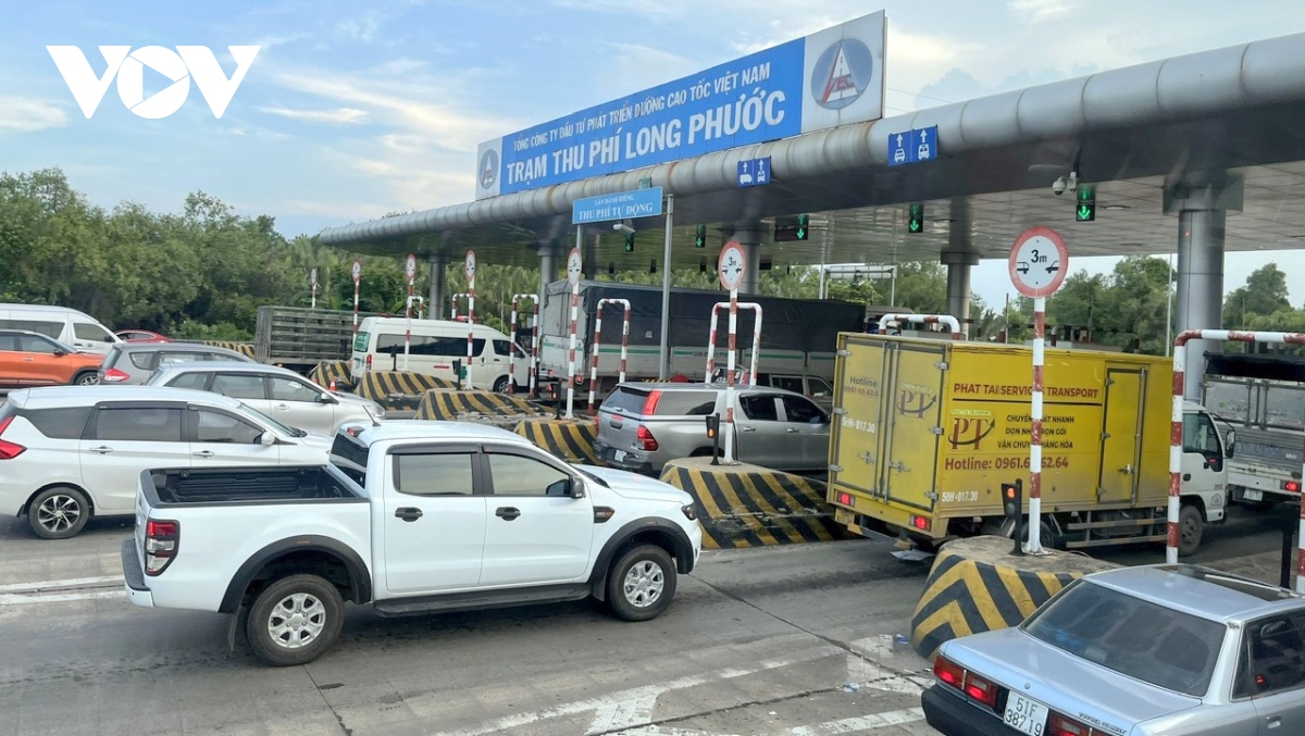 Khuyến cáo ô tô không đi vào cao tốc TP.HCM - Long Thành - Dầu Giây dịp 2/9