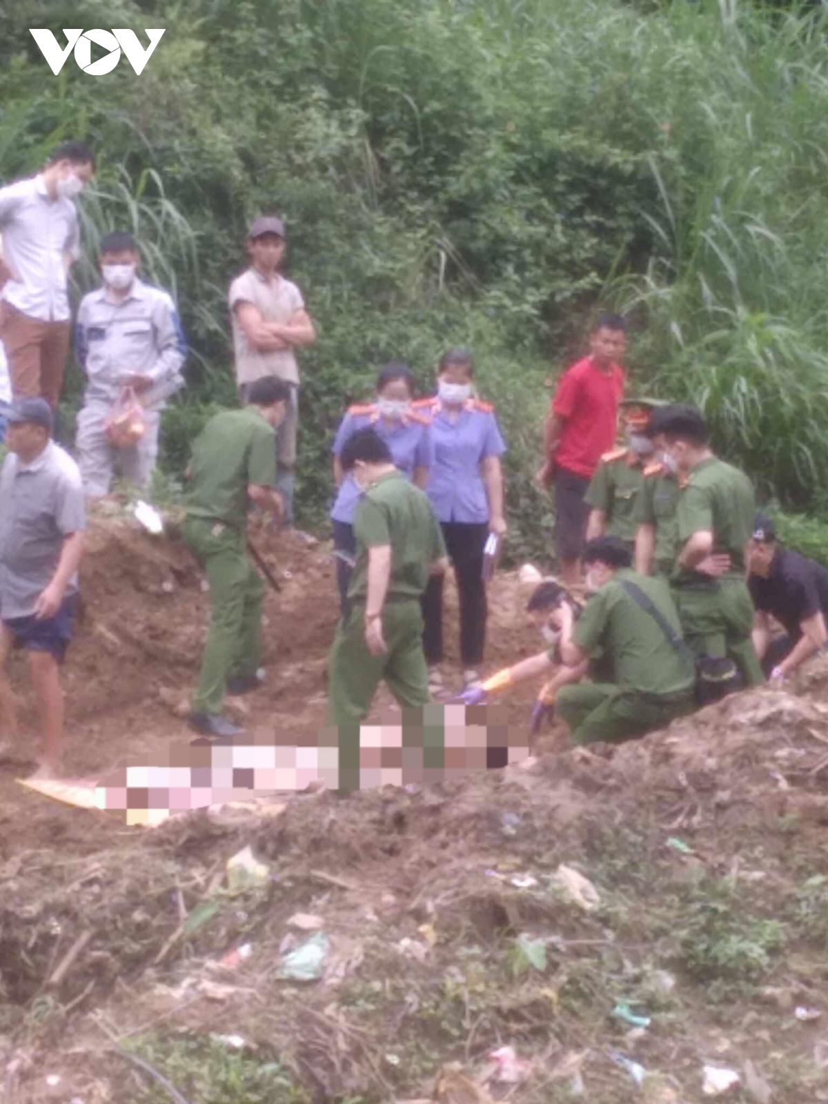 Bàng hoàng phát hiện thi thể nữ giáo viên ở Sơn La