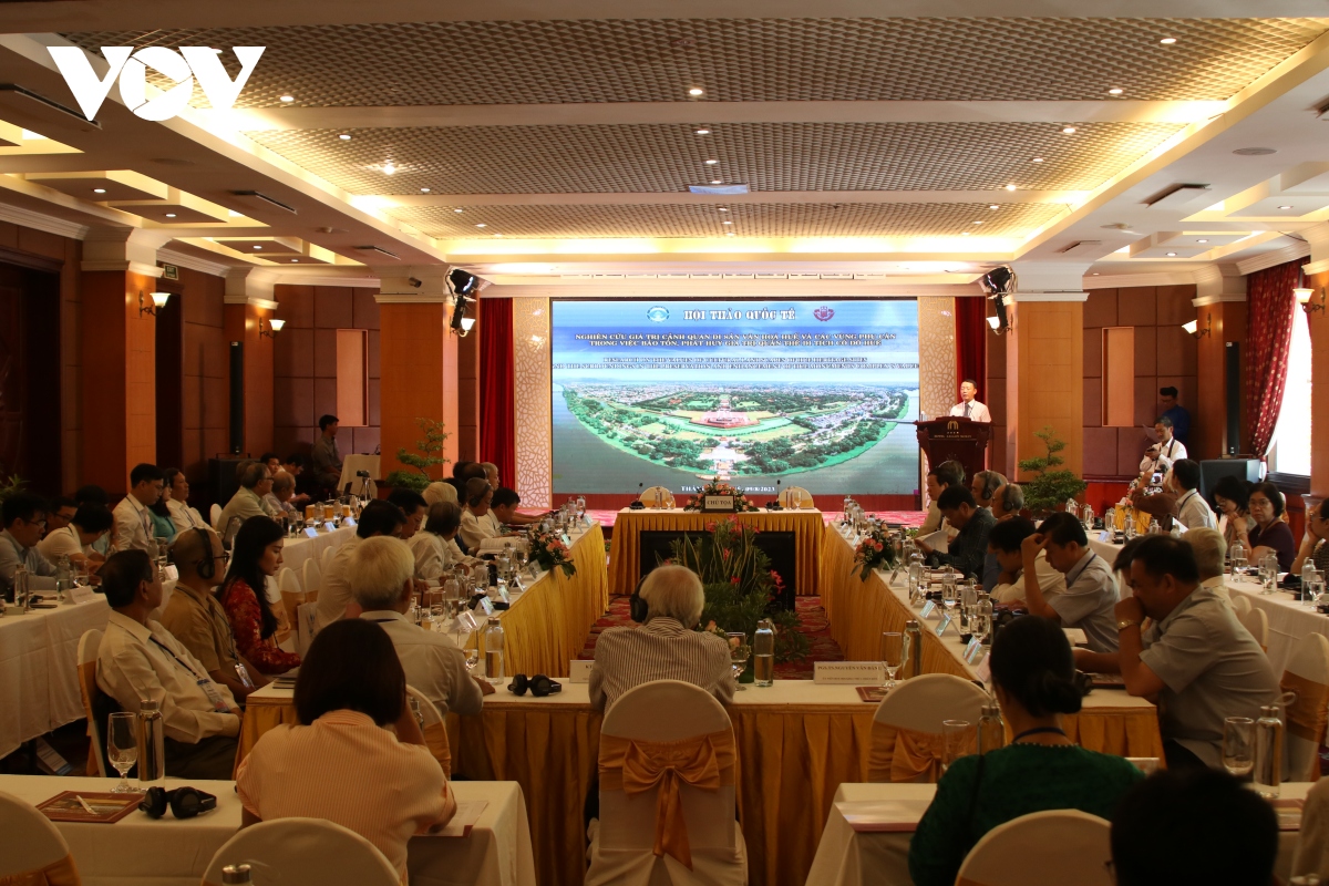 hoi thao nghien cuu gia tri canh quan van hoa di san hue va cac vung phu can hinh anh 1