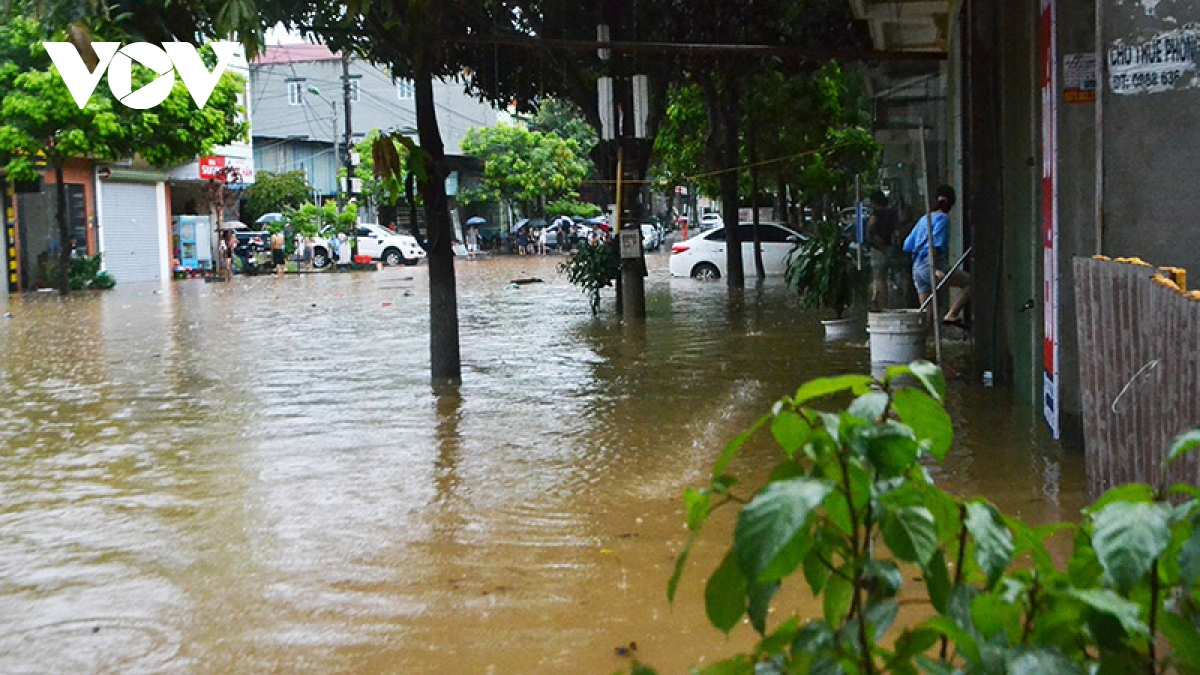 ki la tuyen duong cang sua cang ngap o lao cai hinh anh 2