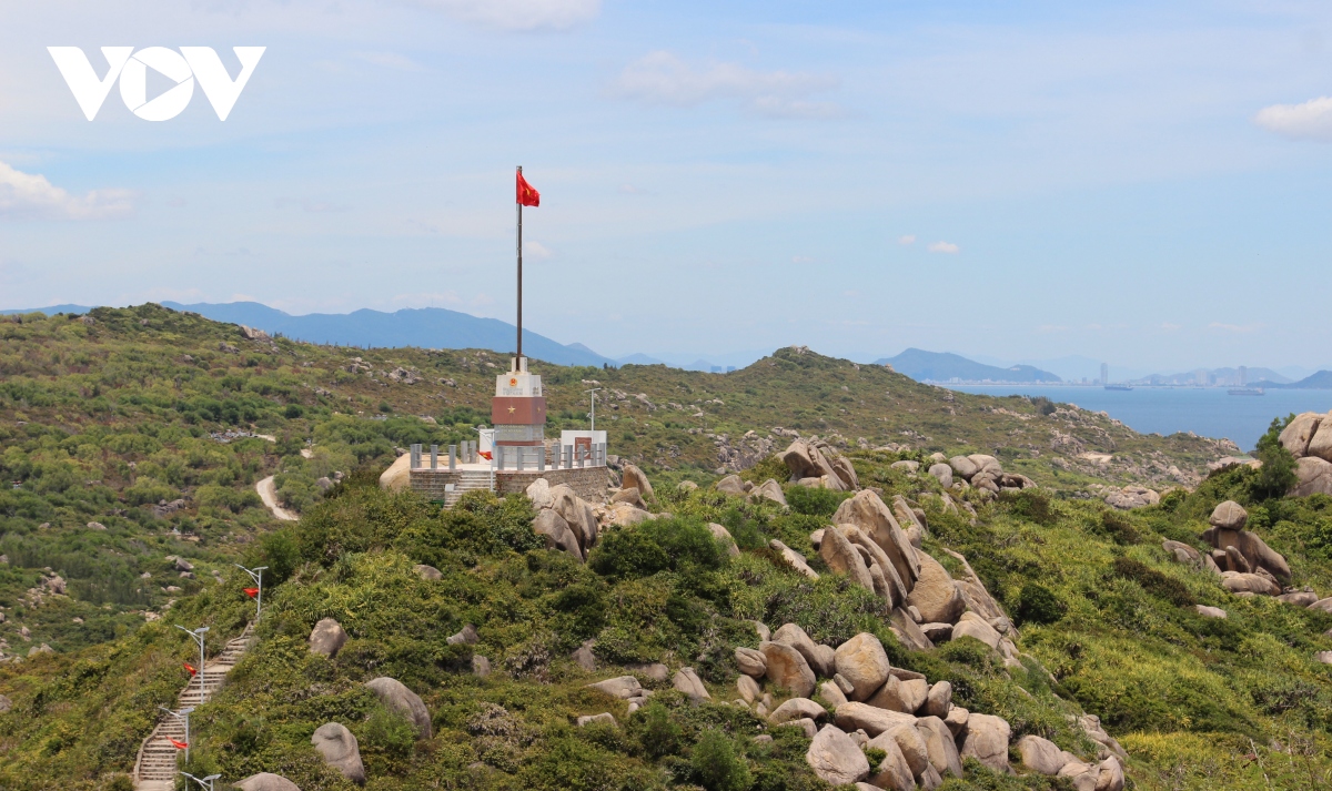 khac phuc thieu do khach phuc vu nguoi dan xa dao nhon chau binh Dinh hinh anh 1