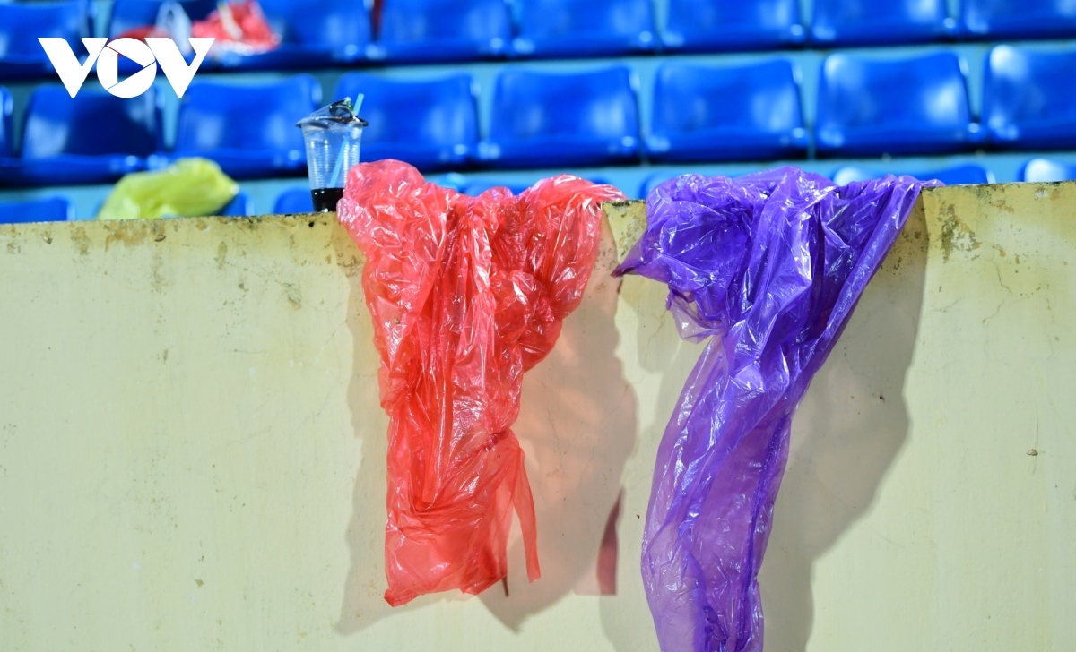 hinh anh dang buon o san thien truong sau tran Dt viet nam 2-0 Dt palestine hinh anh 14