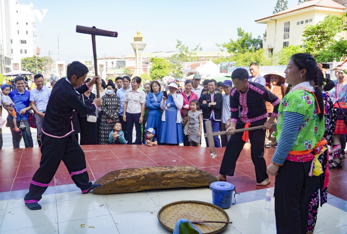 nguoi dan Dien bien han hoan don tet Doc lap hinh anh 14