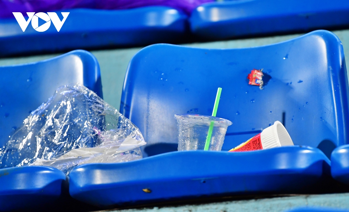 hinh anh dang buon o san thien truong sau tran Dt viet nam 2-0 Dt palestine hinh anh 17