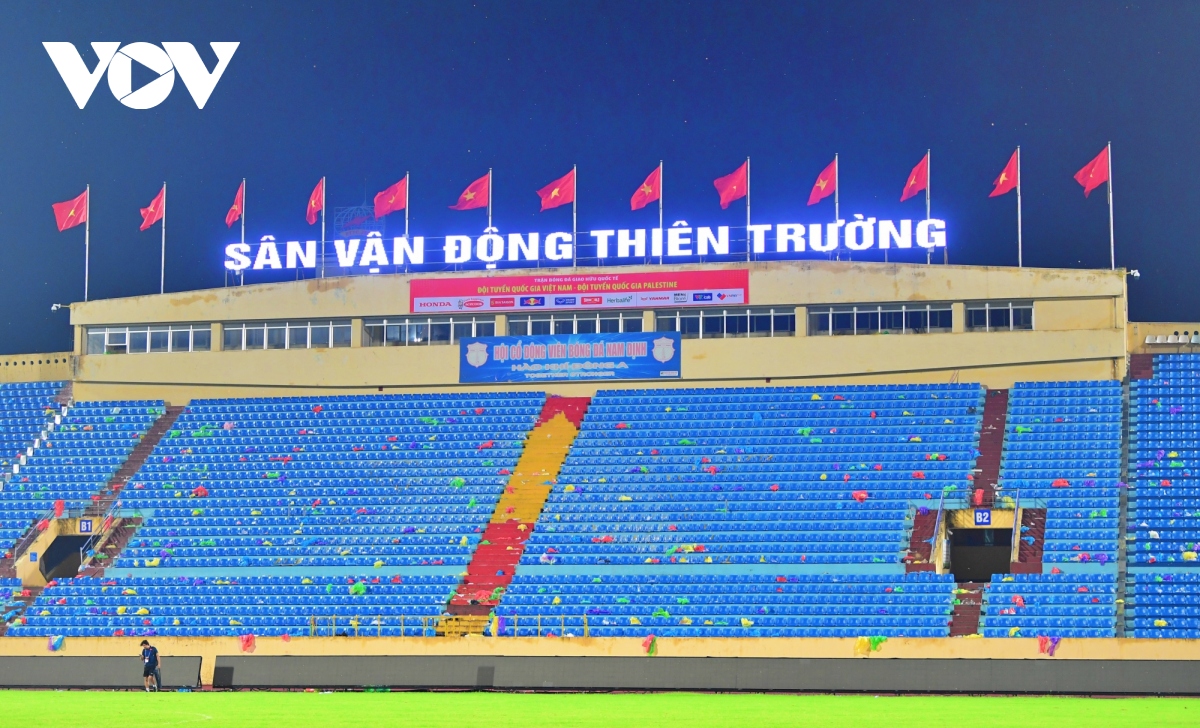 hinh anh dang buon o san thien truong sau tran Dt viet nam 2-0 Dt palestine hinh anh 7