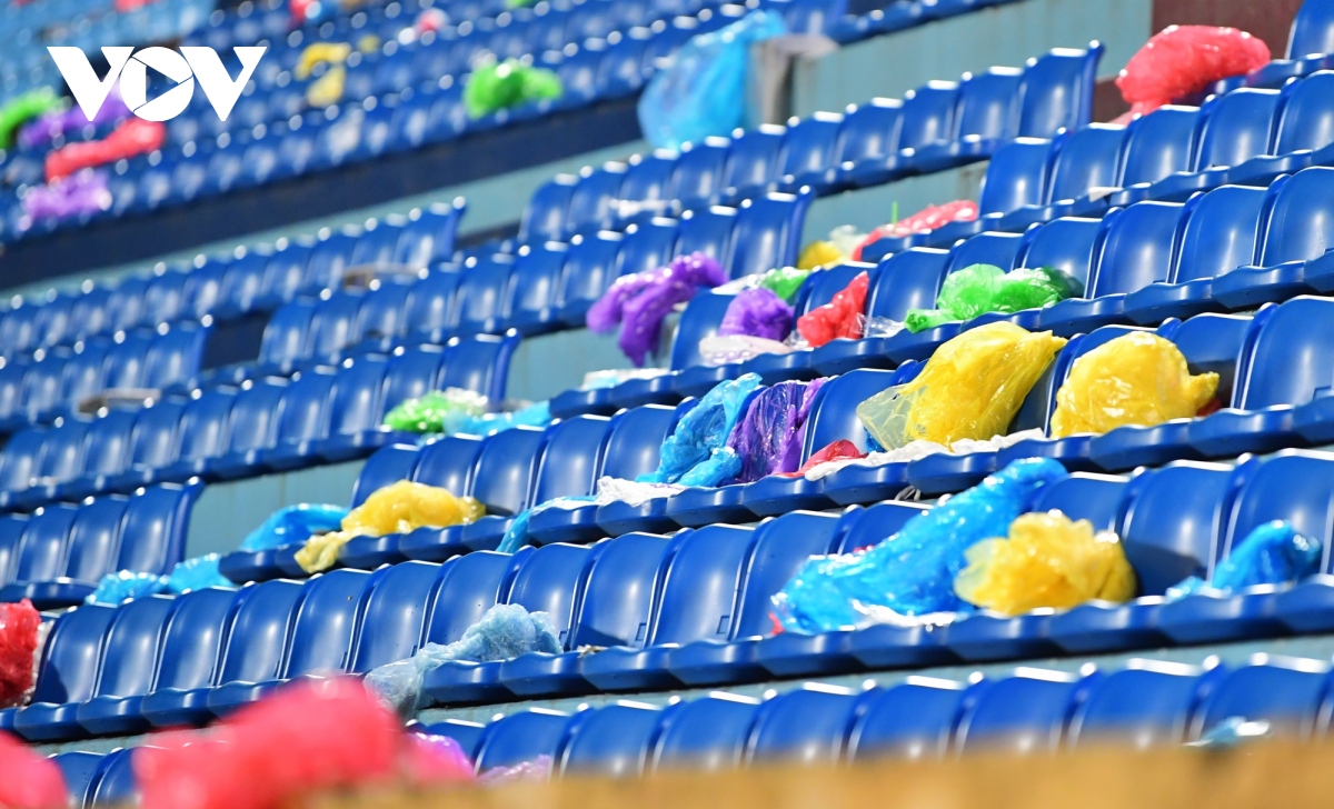 hinh anh dang buon o san thien truong sau tran Dt viet nam 2-0 Dt palestine hinh anh 8