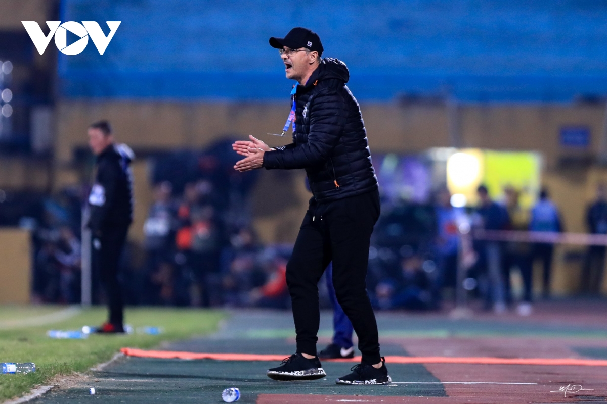 hlv bandovic tiet lo chien thuat cua ha noi fc tai afc champions league 2023 2024 hinh anh 2