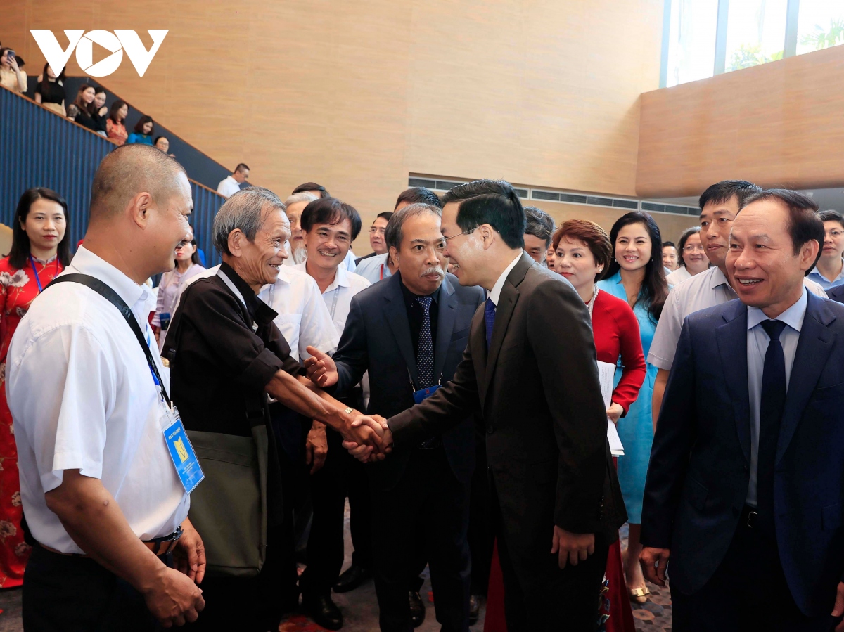 cac nha van da gop phan mo ra ve dep moi trong van hoa va tam hon con nguoi viet hinh anh 1 cac nha van da gop phan mo ra ve dep moi trong van hoa va tam hon con nguoi viet hinh anh 1