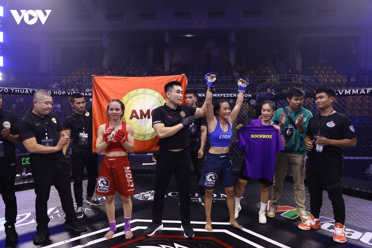 lo dien doi thu tranh dai cua nguyen thi thanh truc o lion championship 10 hinh anh 4
