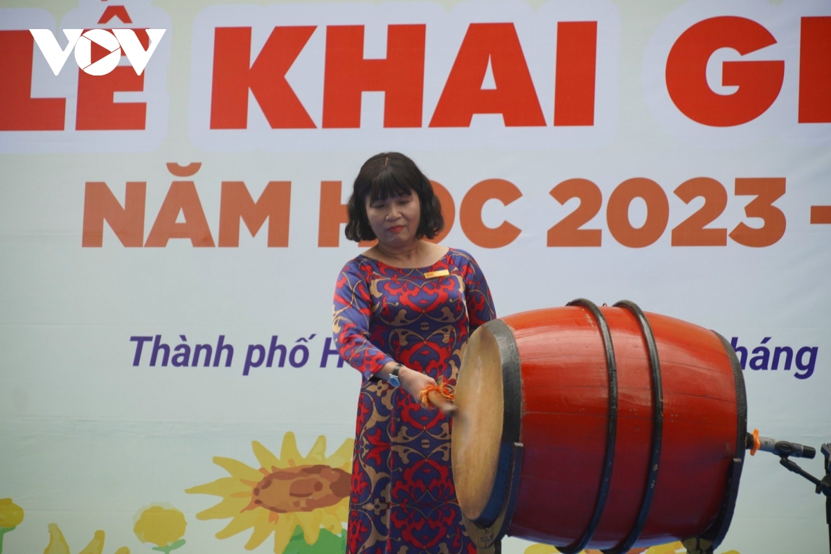 học sinh cả nước hân hoan đến trường dự lễ khai giảng năm học mới hình ảnh 255 hoc sinh ca nuoc han hoan den truong du le khai giang nam hoc moi hinh anh 255