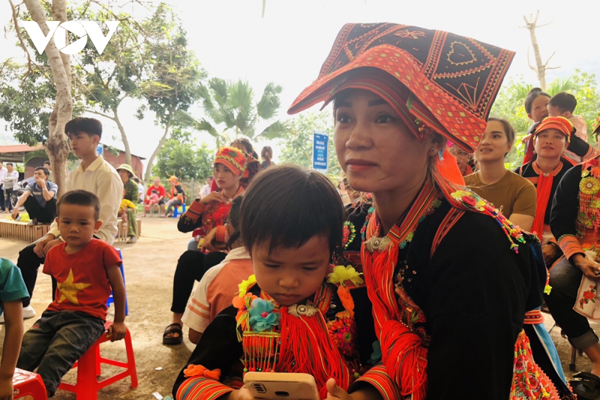 học sinh cả nước hân hoan đến trường dự lễ khai giảng năm học mới hình ảnh 273 hoc sinh ca nuoc han hoan den truong du le khai giang nam hoc moi hinh anh 273