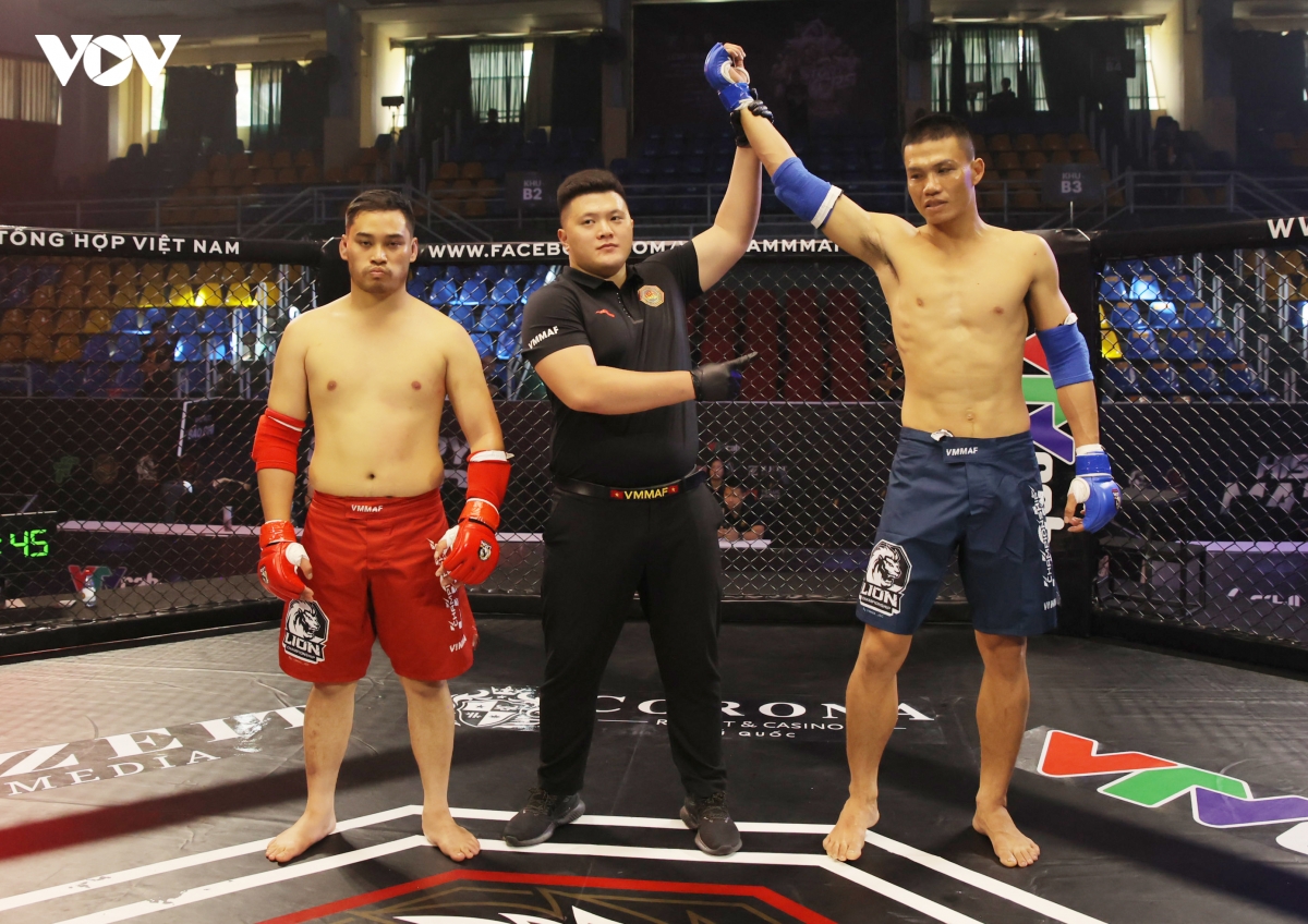 lo dien doi thu tranh dai cua nguyen thi thanh truc o lion championship 10 hinh anh 12