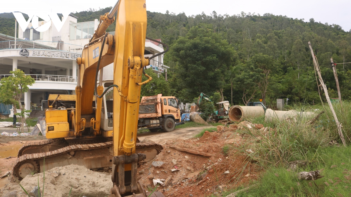 tinh trang sat lo tren ban dao son tra dien bien phuc tap hinh anh 7