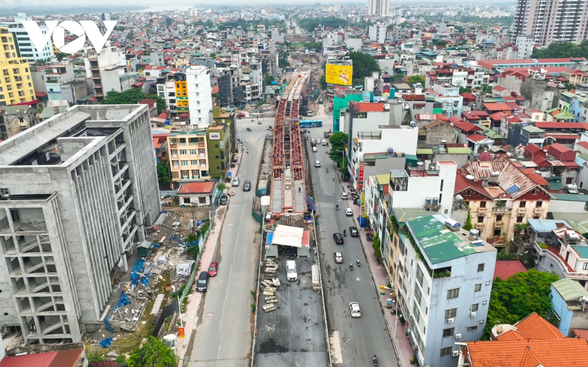 cau vuot nguyen van cu - hong tien gap rut thi cong sau vuong mac mat bang hinh anh 11