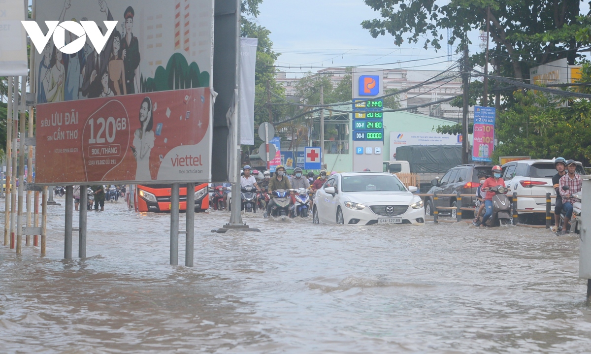 Triều cường ở Cần Thơ có khả năng cao hơn mức báo động 3 trong những ngày tới