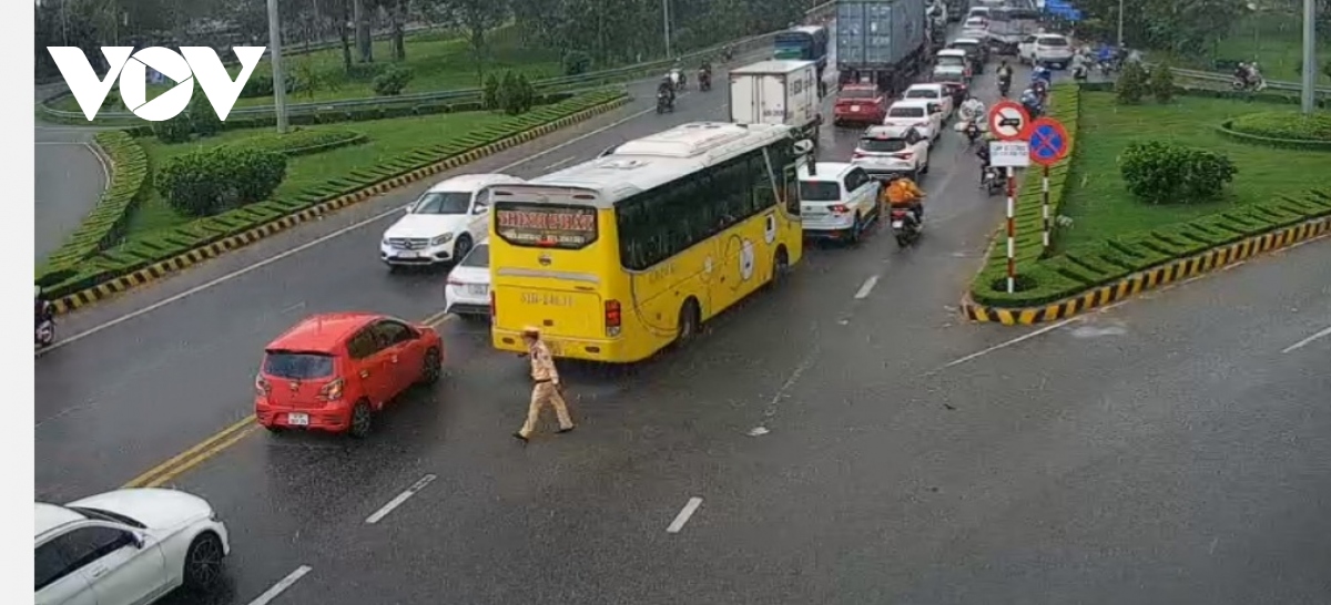 ben tre, tien giang nhieu khu vuc un u giao thong ngay tu chieu 3 9 hinh anh 3