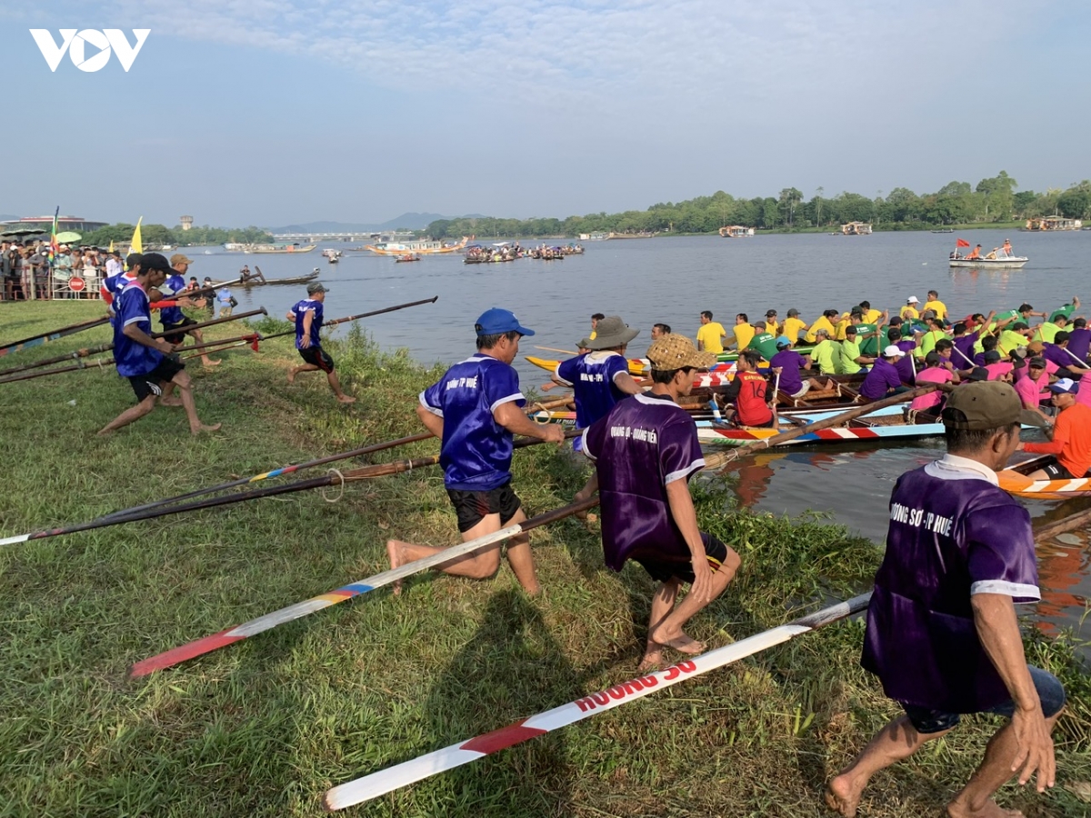 nhieu hoat dong phuc vu nguoi dan va du khach o thua thien hue hinh anh 3