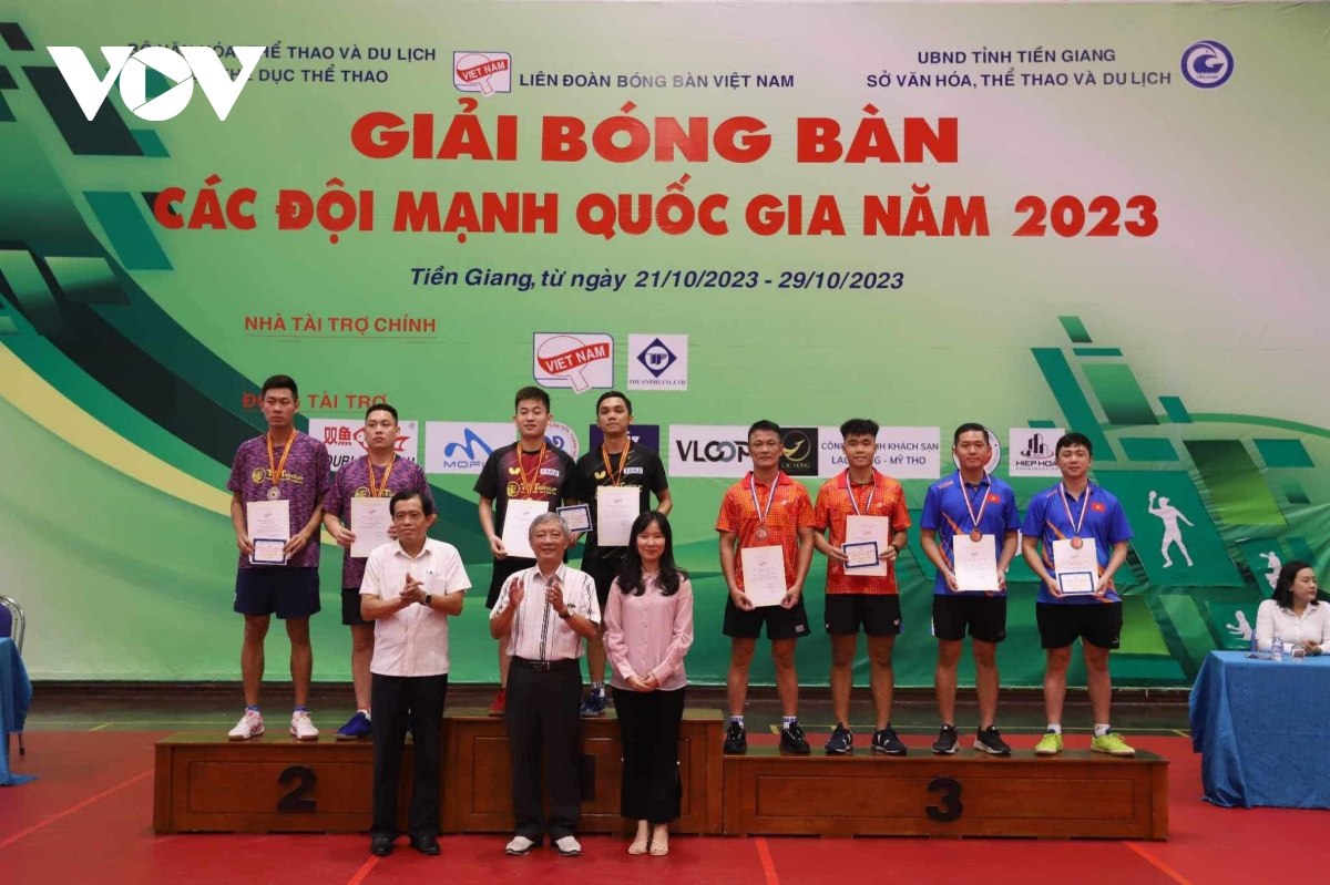 bong ban ha noi t t gianh 2 hcv tai giai cac doi manh quoc gia hinh anh 2