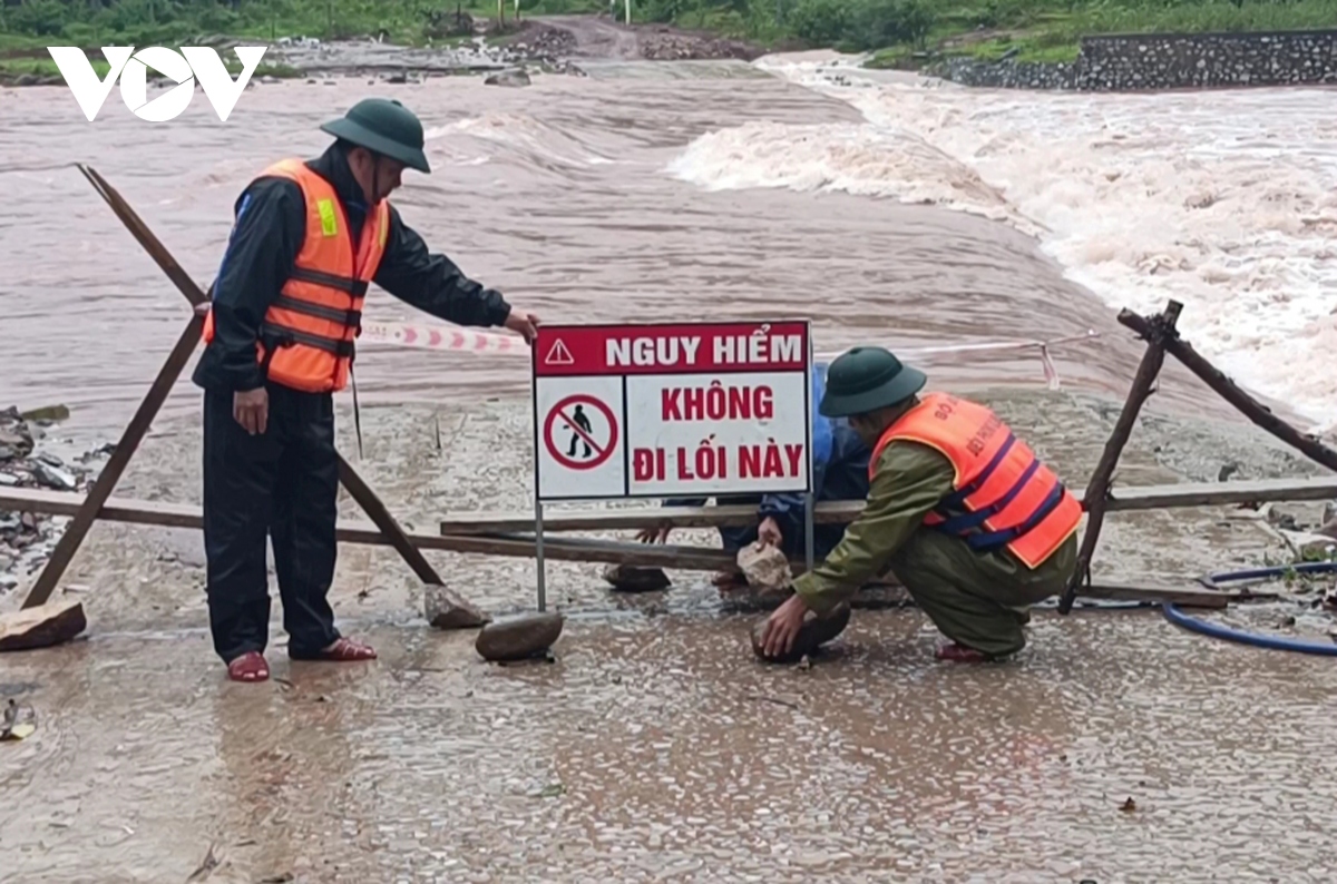 quang binh khac phuc thiet hai, chuan bi ung pho voi mua lon hinh anh 2