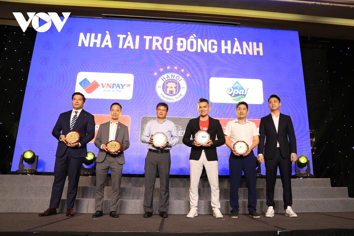 chu tich Do vinh quang voi ha noi fc, ve nhi o v-league cung la that bai hinh anh 10