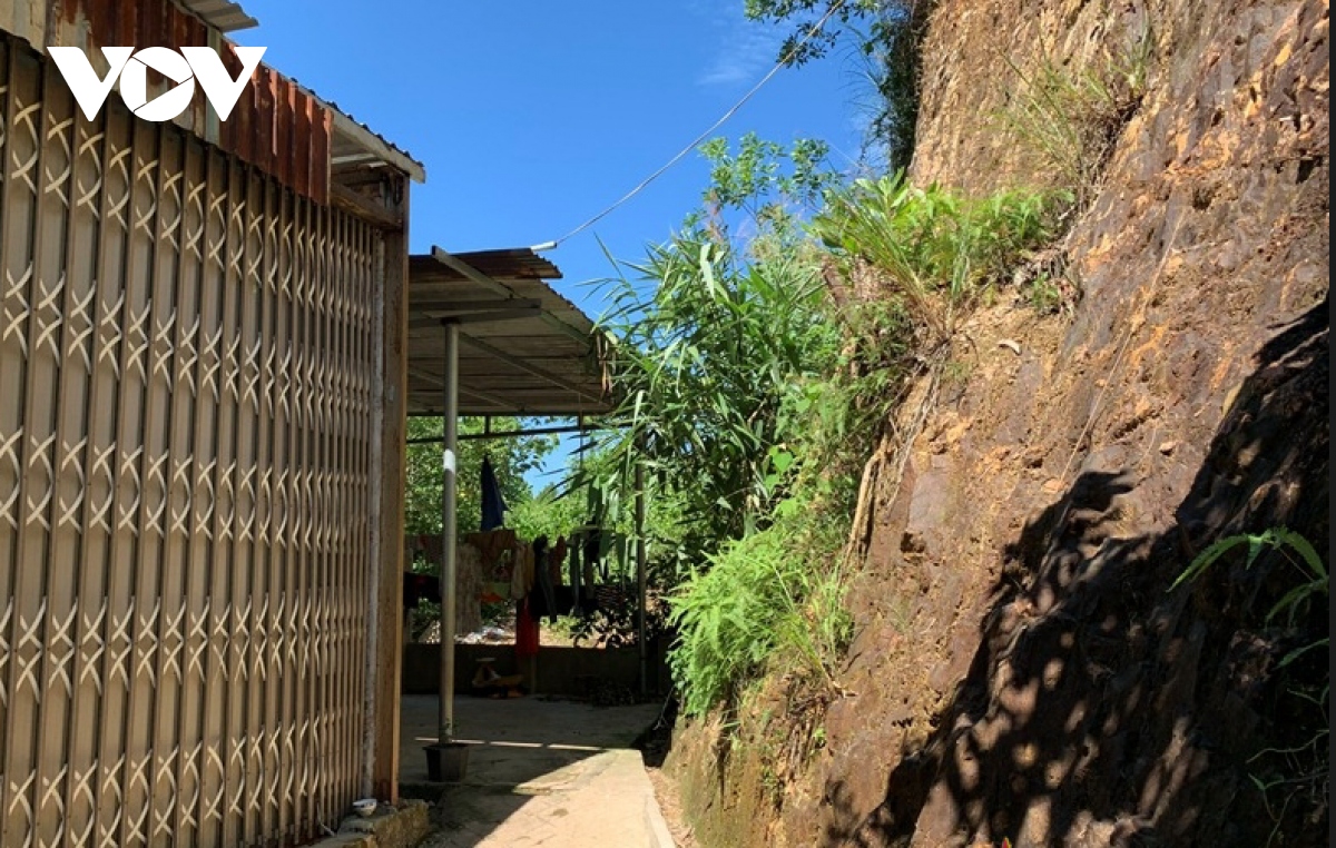 Da nang som di doi cac ho dan khu vuc co nguy co sat lo hinh anh 2