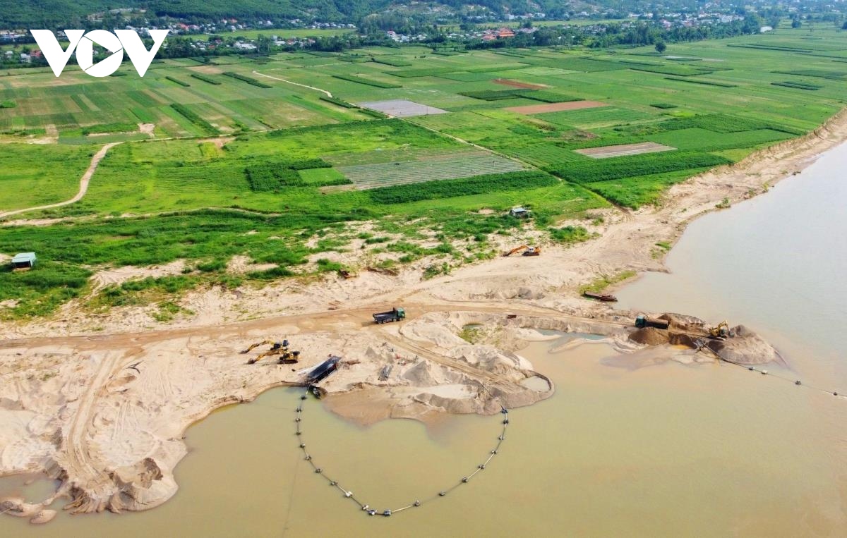 phat hien dau hieu toi pham tai mot mo cat o huyen Dai loc quang nam hinh anh 1