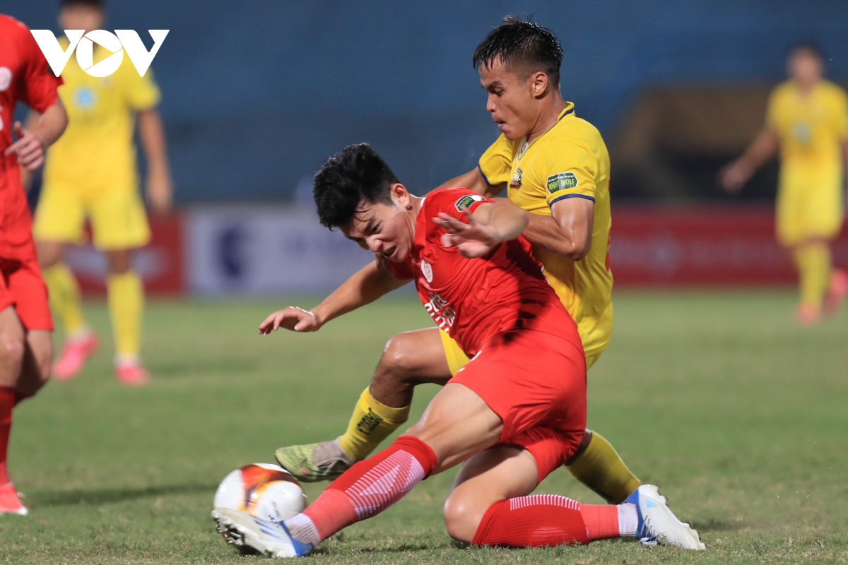 ket qua vong 2 v-league 2023 2024 viettel fc chia diem kich tinh cung thanh hoa hinh anh 14