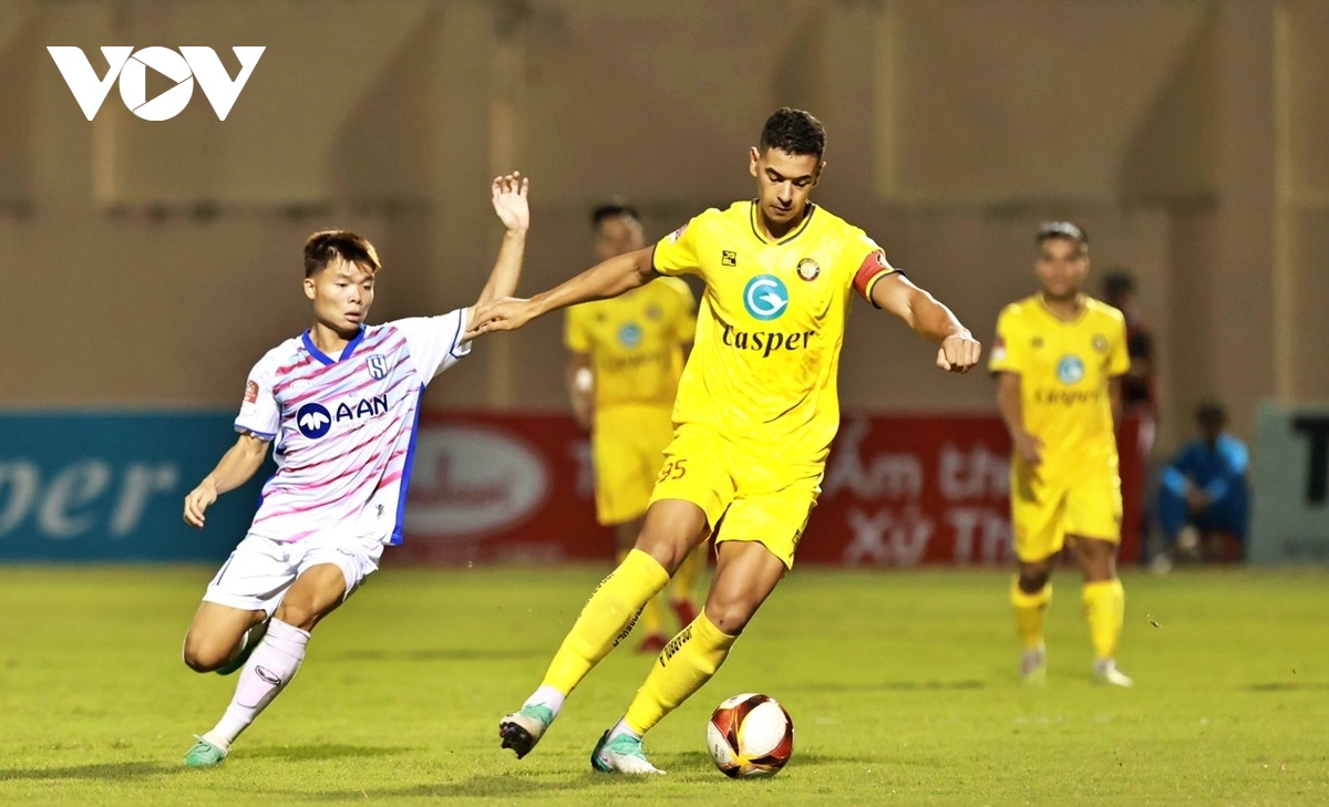 ket qua vong 3 v-league thanh hoa 3-1 slna, binh duong thang hai phong hinh anh 1