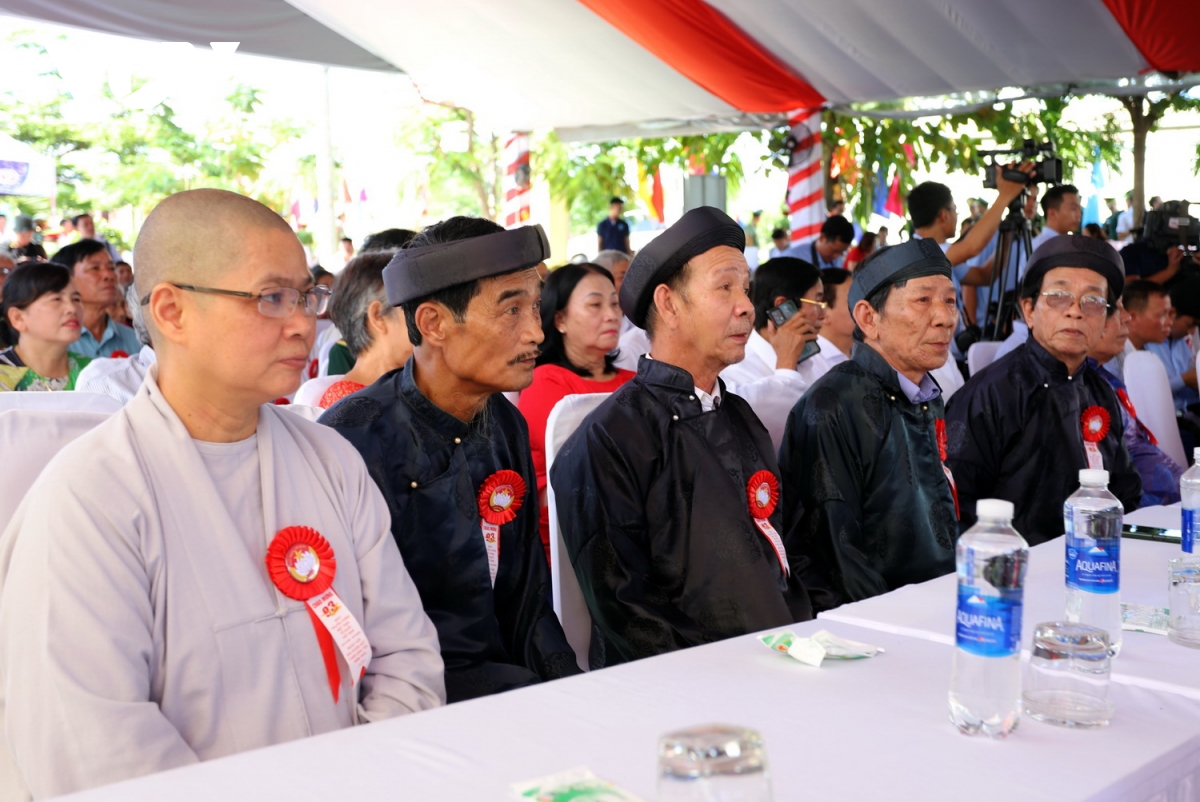 Am tinh bua com doan ket khu dan cu o Da nang hinh anh 6