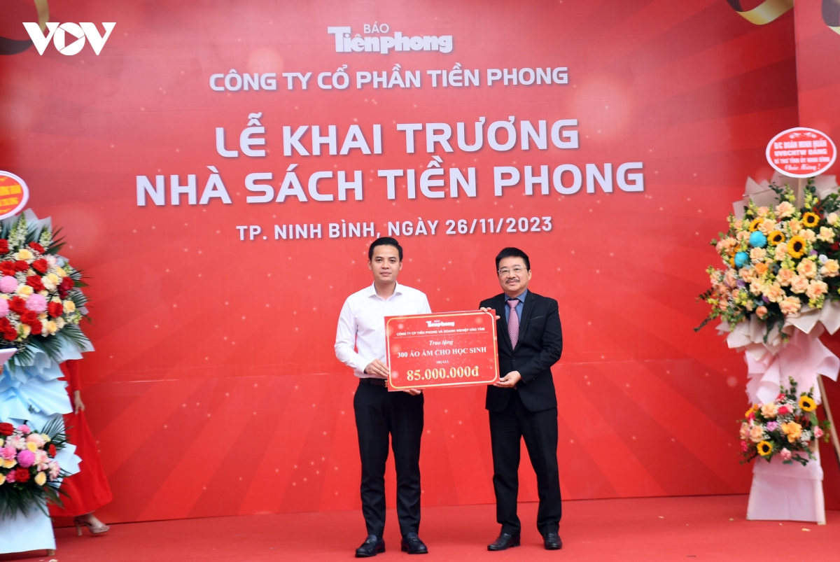 khai truong nha sach tien phong quy mo hon 60.000 san pham tai ninh binh hinh anh 3